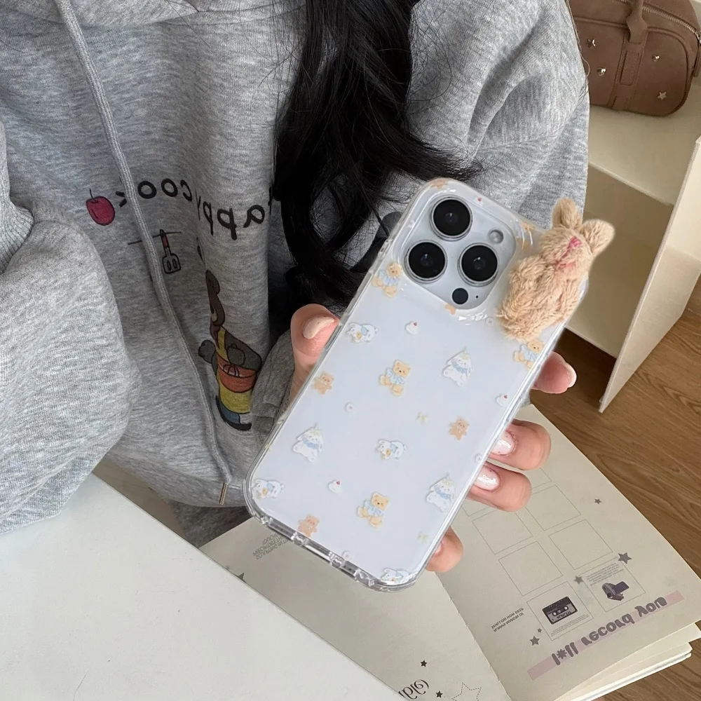 

Cute classic bear and bunny doll phone case, suitable for iPhone 17/13/14/15/16 Pro Max, fresh new shockproof protective case