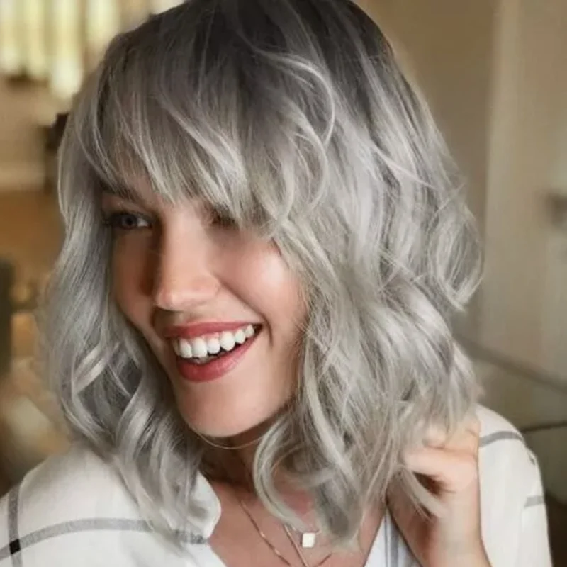 

Medium Layered Wavy Hairstyle Women's Gray Blonde Natural Straight Synthetic Hair Wigs for Christmas wig, New Year wig