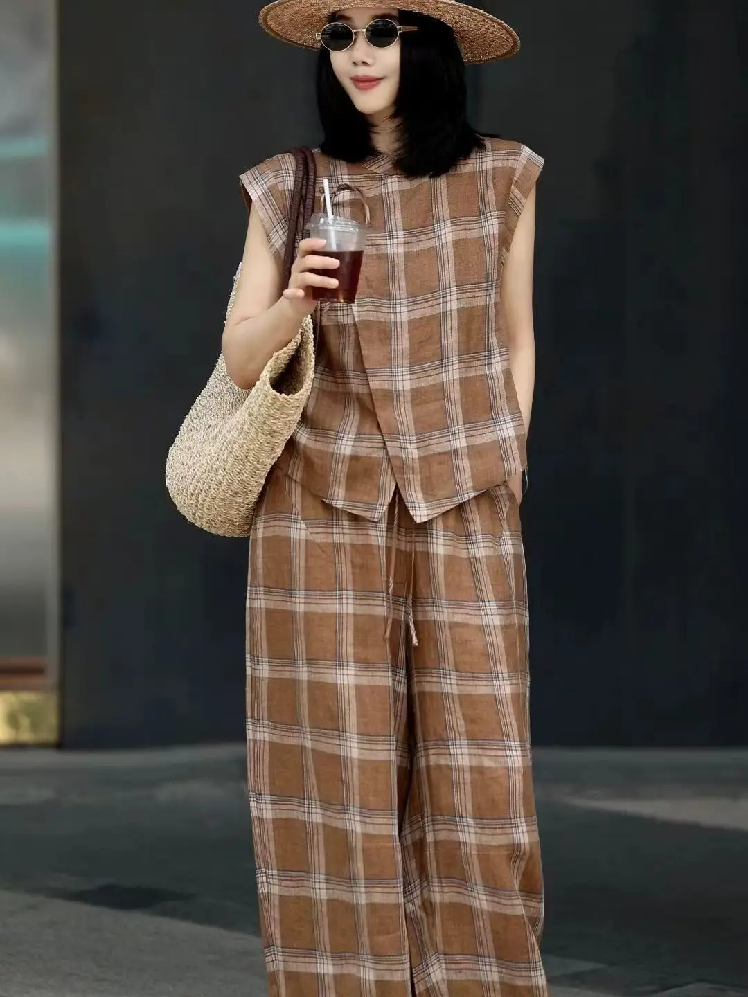 

Fashionable stylish high-end linen plaid wide leg trouser suit