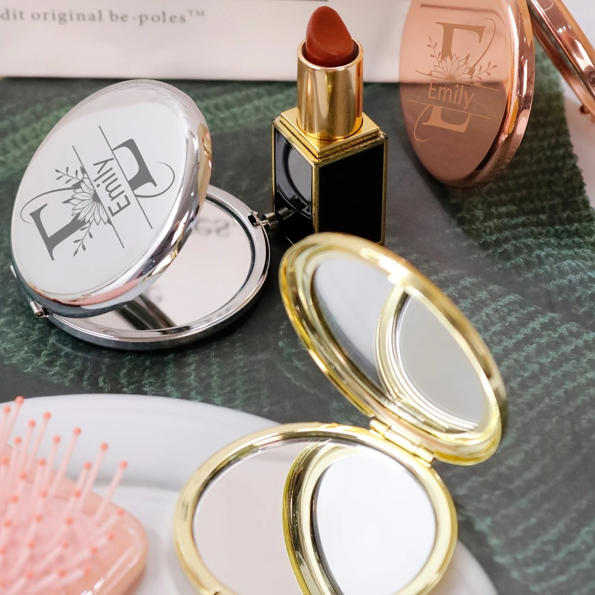 Custom Letter & Name Folding Pocket Mirror, Stainless Steel Mini Makeup Mirror, Exquisite Gift for Wedding, Valentine’s Day