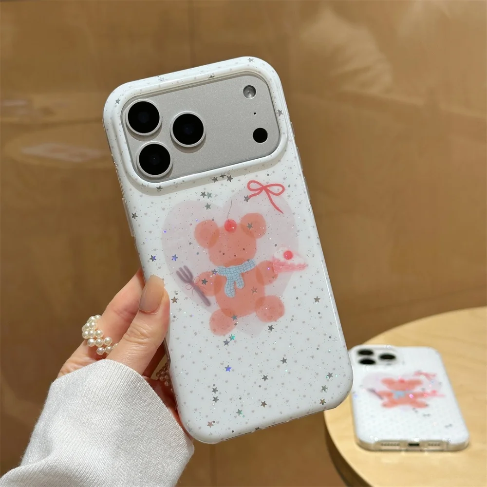 เคสโทรศัพท์ลายหมีน่ารัก เย็บแบบเรียบง่าย สำหรับ iPhone 17 16 ProMax 14 15 Pro เคสโทรศัพท์แบบใหม่ น่ารัก กันกระแทก ป้องกันอย่างดี