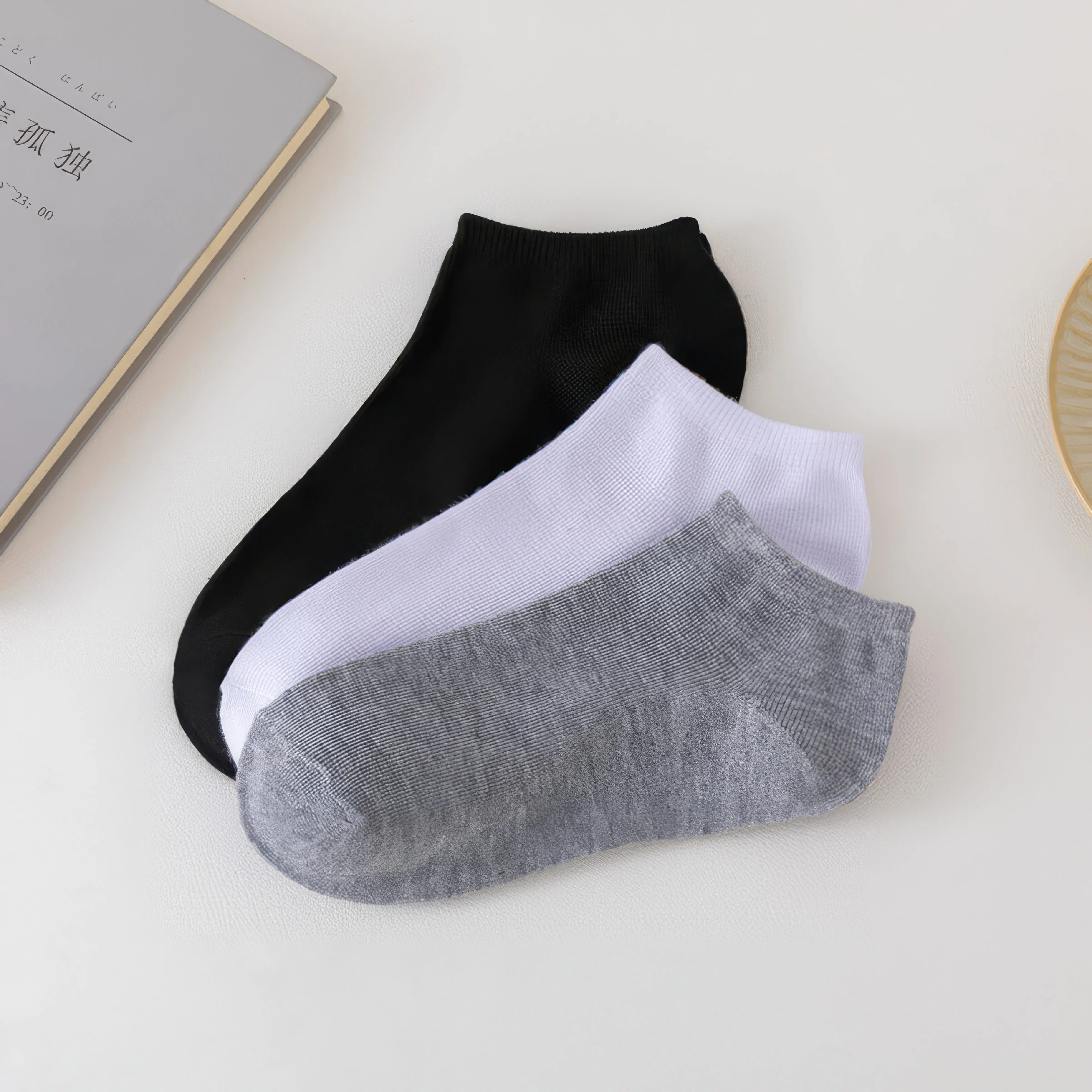 5/10 Pairs of Black, White and Gray Socks, Classic Style, Soft Fabric, Durable, The Best Gift for People, Daily Essential