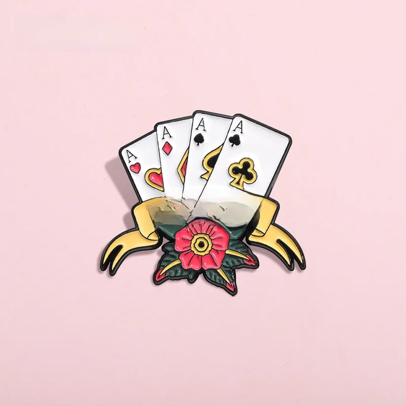 Lucky Spades – bloc de prune, épingles en émail, carte d'échecs de Poker amusante, broche de jeu de société, vêtements, sac à dos à revers, Badge bijoux