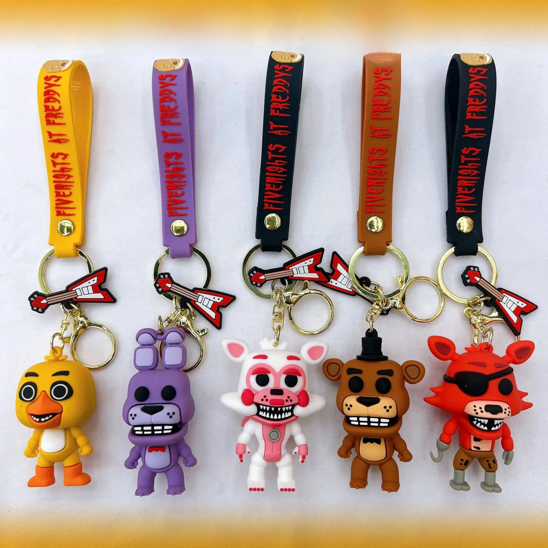 Großhandel Cartoon Spiel Action figur Fnaf Freddys Fazbear Bär Puppe Modell Spielzeug fünf Nächte Freddy Schlüssel bund für Kind Geburtstags geschenk