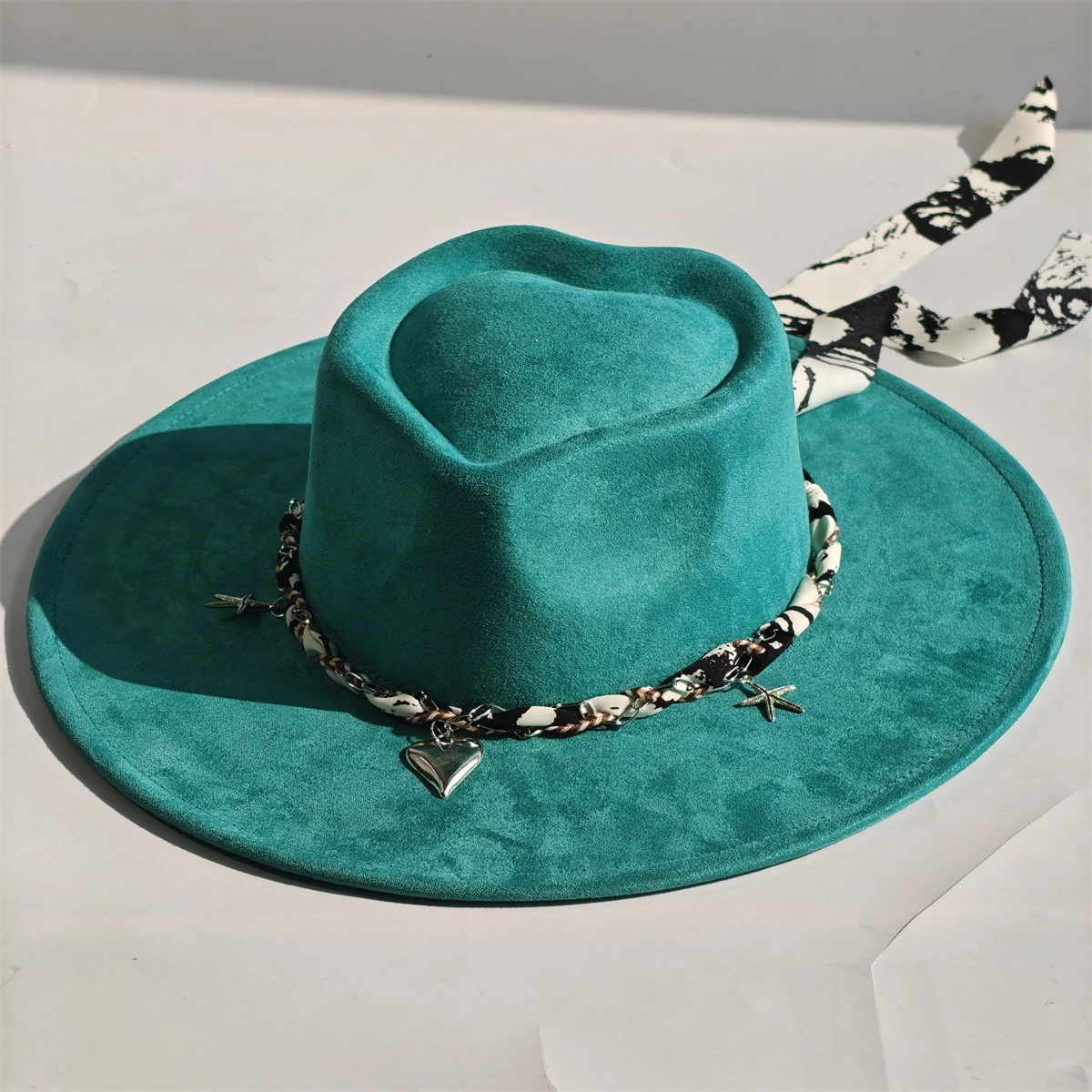 Accesorios para pañuelos de seda, Sombrero Fedora de ante con diseño de corazón, Gorra de jazz de fieltro para hombre y mujer para otoño, Sombrero clásico de ante vegano, Chapeau, Sombrero