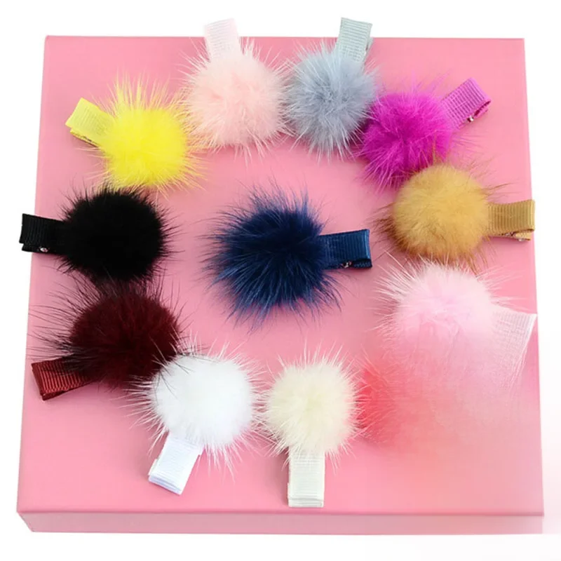 Dziewczęce spinki do włosów z małym uroczym miękkim futrem pomponem Mini chwytak do kulek Hairball Pom spinki do włosów spinki do włosów dla dzieci akcesoria do włosów — zdjęcie 2