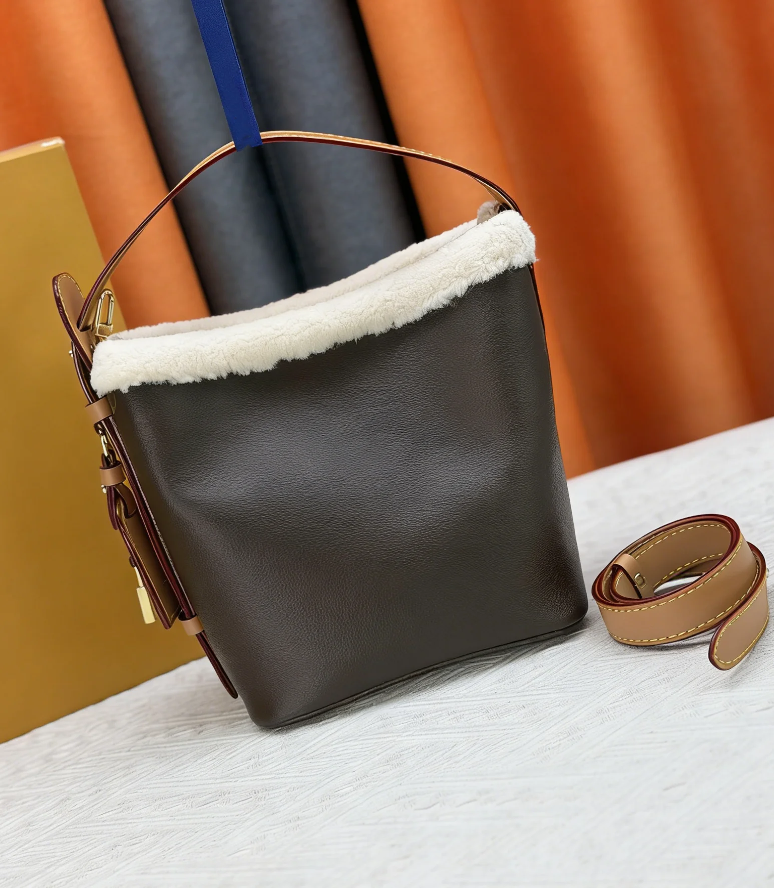 

2025 New Style Handheld Single Shoulder Crossbody Bag for Women 5DB30