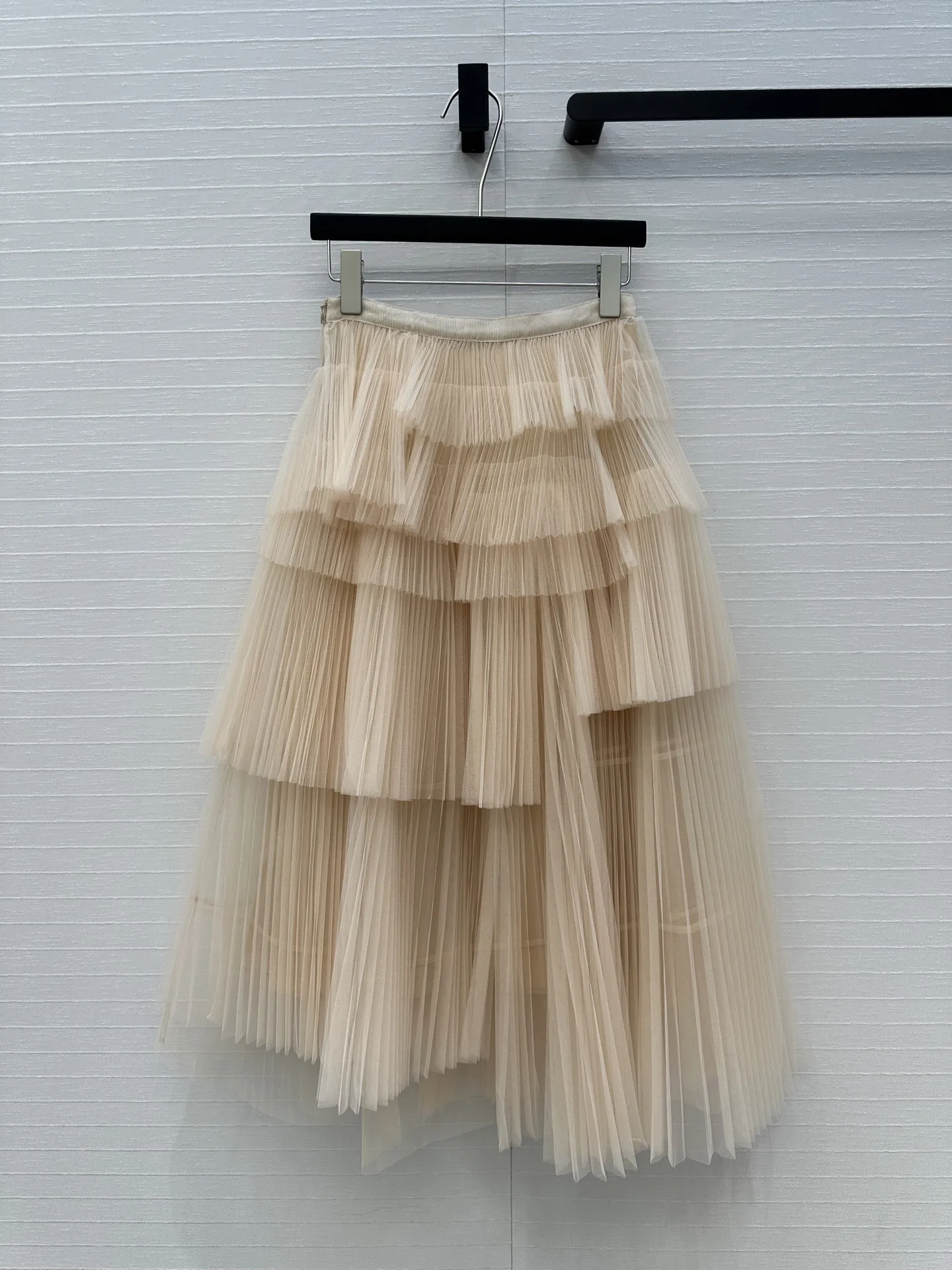 

2025 New Dress Polyester Solid Puffy Skirt Yarn Zippers Fashionable Versatile Slimming Figure-hugging
