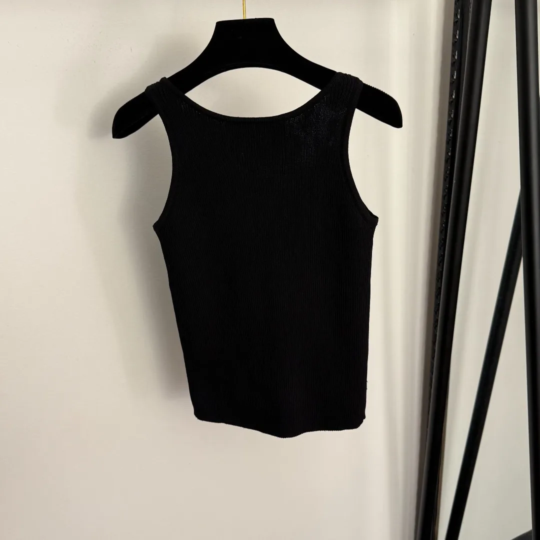 

25 autumn/winter round neck knitted vest for women, trendy and fashionable slim fit vest top