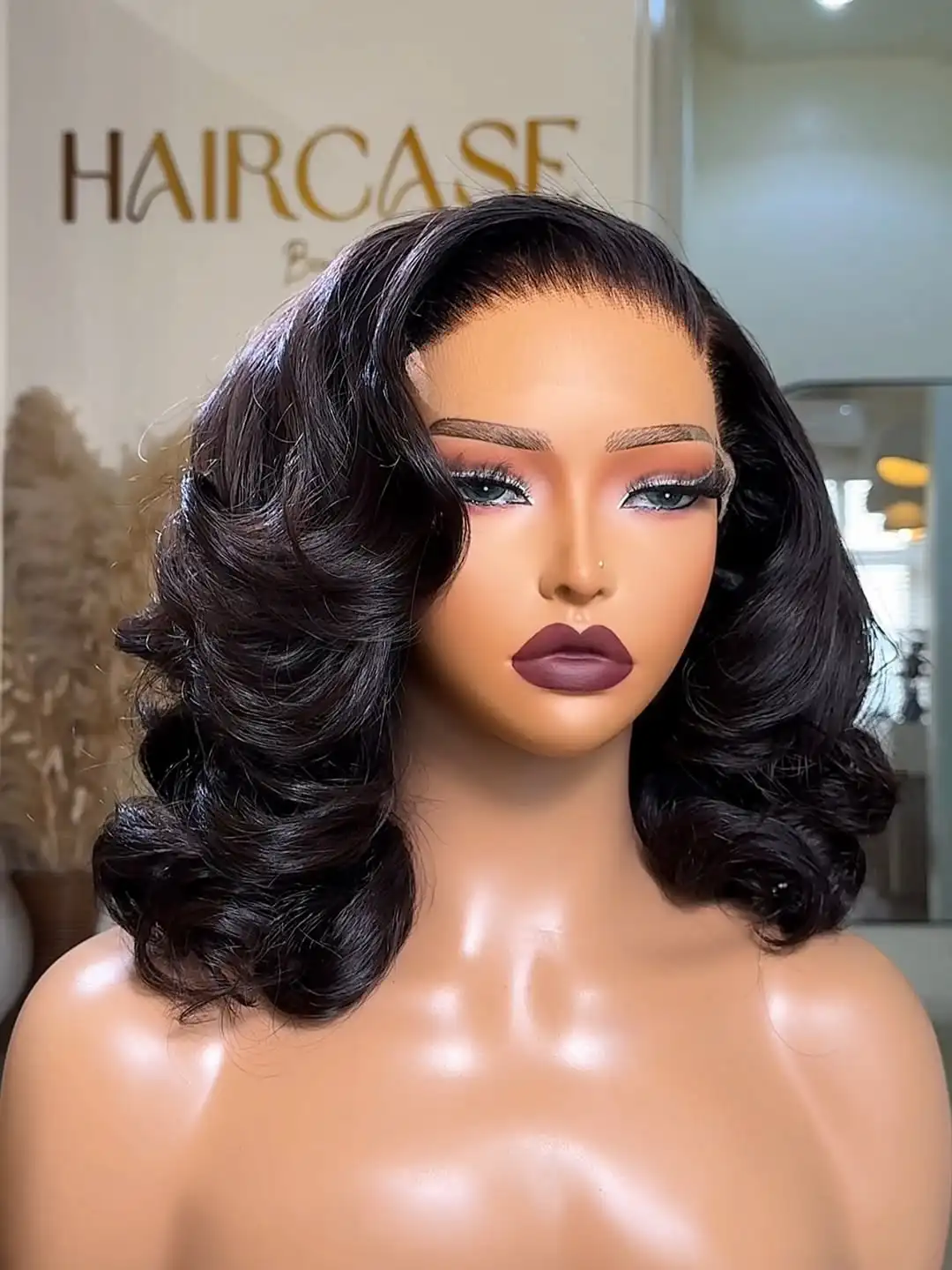 Lothoey Body Wave Short Bob Wig 13x6 Lace Front Human Hair Wigs Pre Plucked   Full frontal Wigs  For Women