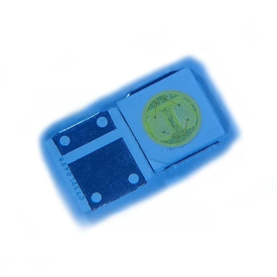 500 sztuk/partia SMD LED 3030 3V 1.8W Zimna Biel Dużej Mocy Do Podświetlenia TV 3.0*3.0*0.6mm — zdjęcie 2