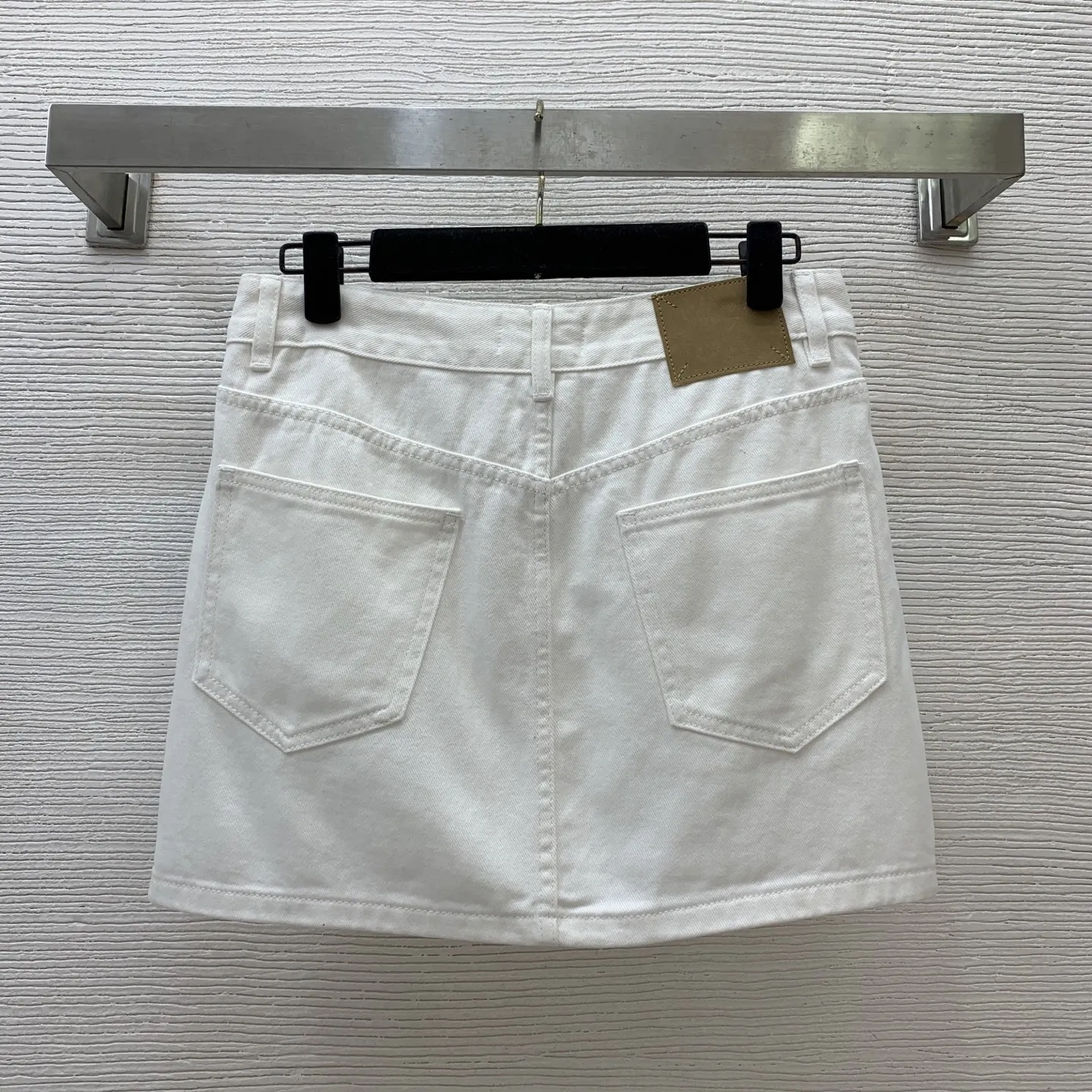 

High quality early autumn women's embroidered flower decoration high waist slimming denim skirt SU11