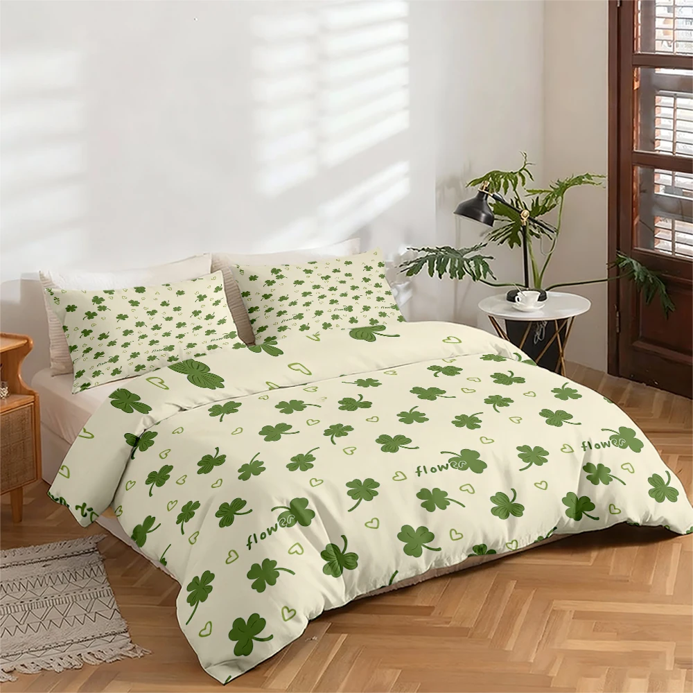 High-Definition Digital Printed Bedding Set, Duvet Cover Set with Clover and Heart Patterns, Large Floral Print Duvet Cover Set, Includes 1 Duvet Cover + 2 Pillowcases, Suitable for Bedroom, Guest Room, Home Decoration, Polyester Fiber Duvet Cover + Pillowcase Three-Piece Set, Ultra-Soft Bedding, Thick Fabric, Suitable for All Seasons, Machine Washable, 3 Pieces view 2
