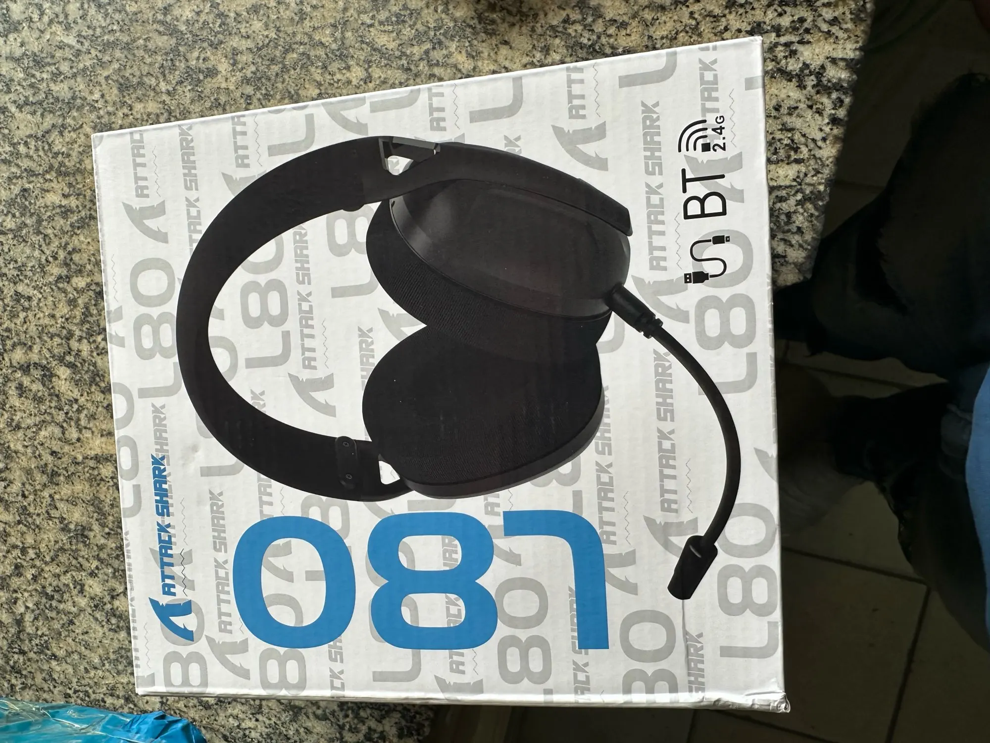 ATTACK SHARK L80 Ultra-Light Tri-Mode Gaming Headset Lightweight Wireless Gaming Headset for PC/PS4/PS5/Switch/Xbox photo review