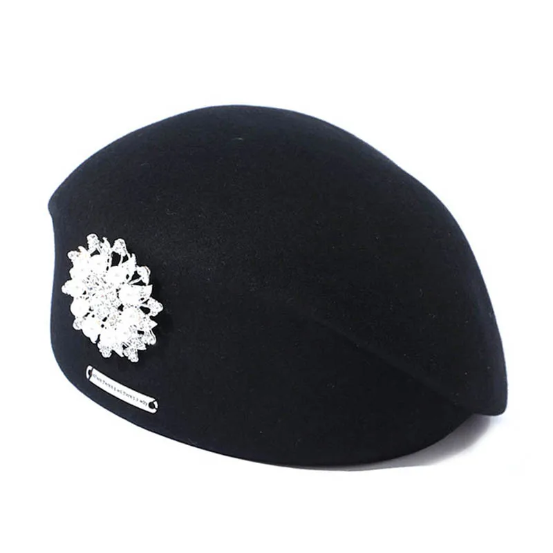 Nowa czapka z daszkiem w stylu francuskim Czarna czapka zimowa dla kobiet Dorywczo wełniane czapki Kryształowa broszka z kwiatem damski stewardesa kapelusz damski