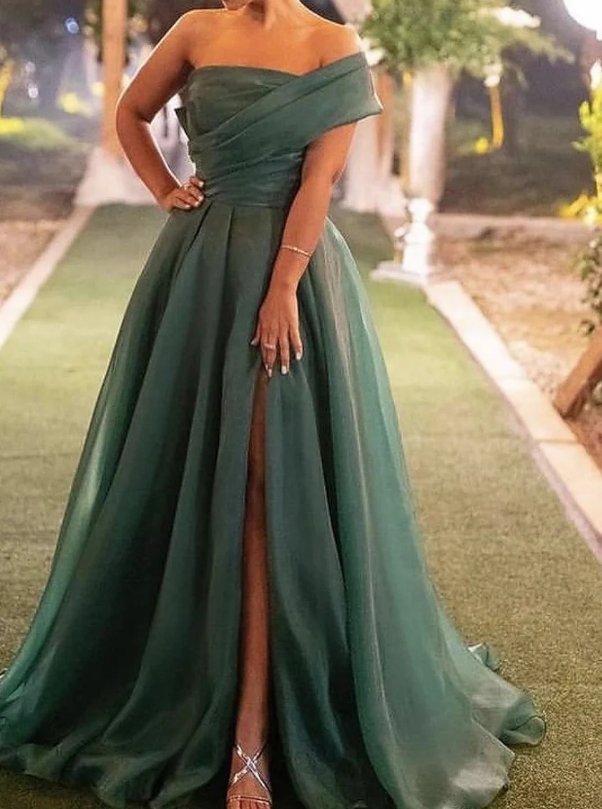 

Modern Prom Dresses Evening Gown Ball Gown Emerald Green Sexy High Split Short Sleeve One Shoulder