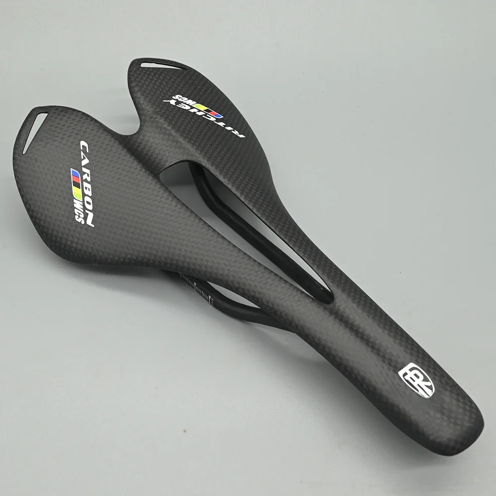 AliExpress 3K Ultralight Carbon Saddle Bicycle vtt racing seat Wave Road Bike Saddle for men sans cycling Seat