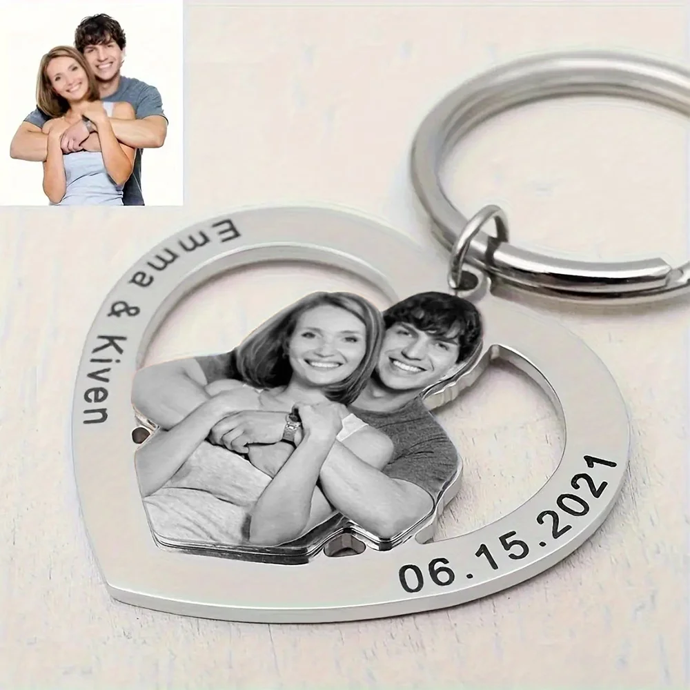 Personalized Stainless Steel Heart-Shaped Keychain, Available in Heart and Round Styles, with Hollowed-Out Irregular Cutting on the Inside, Laser-Engraved Portrait Craftsmanship, Customizable with Photos and Text, Durable Metal Key Ring Suitable for Family Members, Can Be Used as a Car Keychain Pendant, Ideal for Mother's Day, Father's Day, and Valentine's Day Gifts