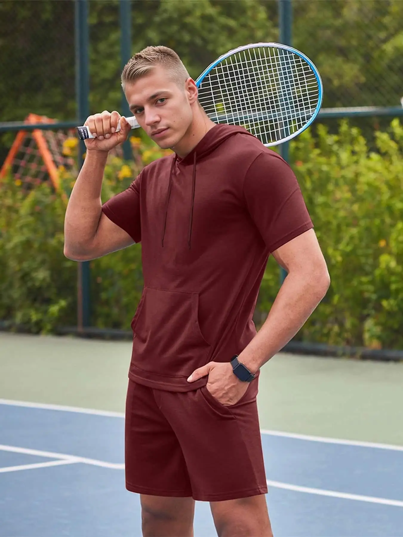 

Мужской топ с капюшоном и шорты с карманами на шнурке, комплект повседневной футболки