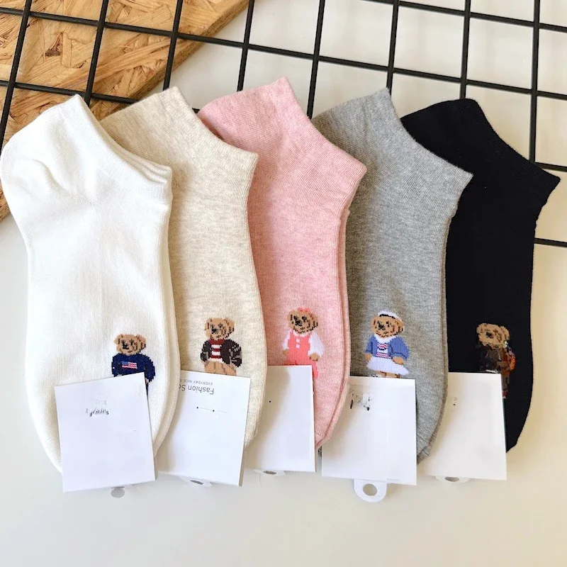 Bonne qualité dessin animé élégant dame ours femmes chaussettes mignonnes coton Style Harajuku femme nouveauté respirant Sox cadeaux de noël