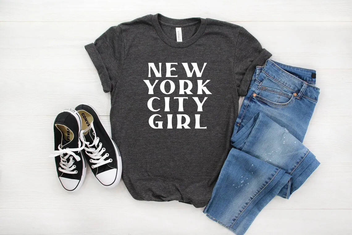 Skuggnas New York City Girl T Shirt Women's Girls Ladies Gift Ideas Funny T-Shirt Slogan Tee Shirt Top Hipster Shirts