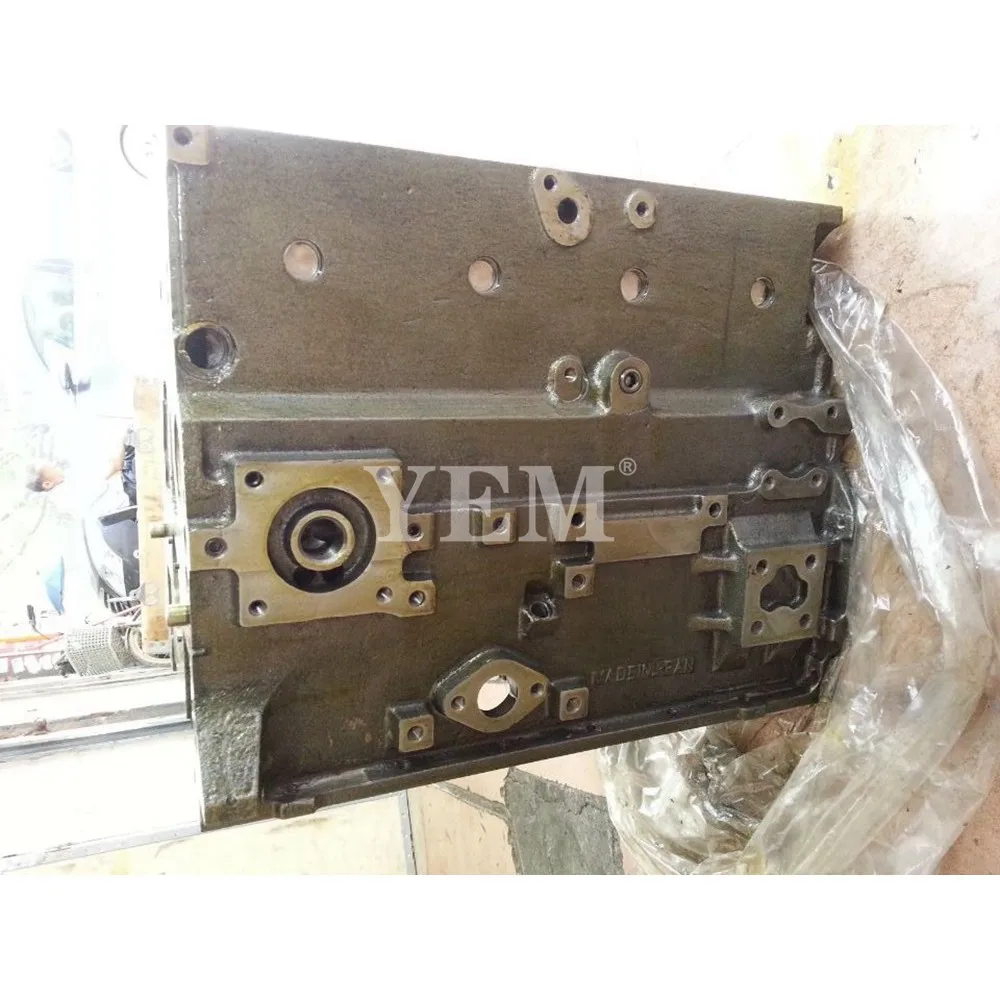 

For Komatsu 4D95 Excavator Engine Parts 4D95 Cylinder Block