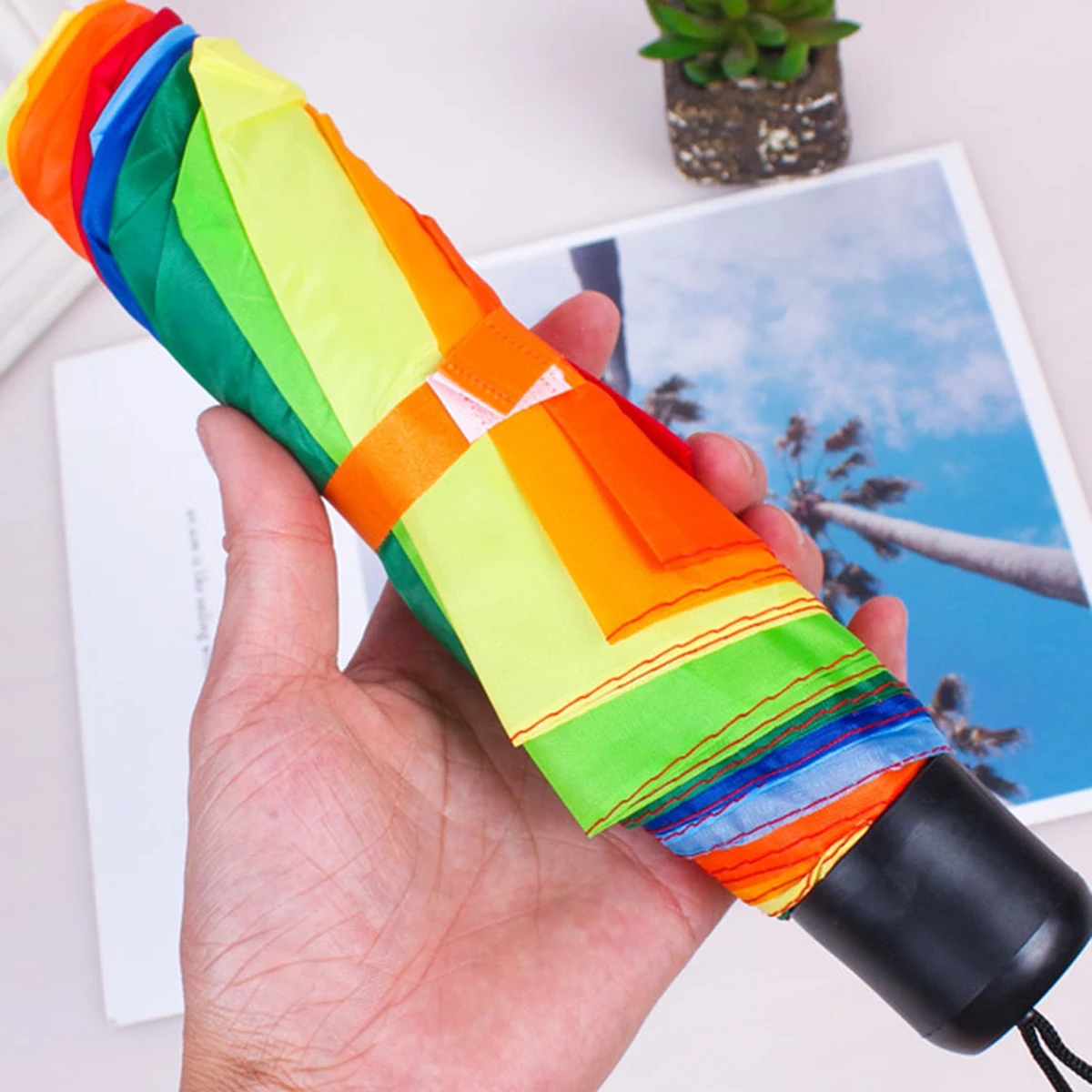 1pc Umbrella Advanced Sense Sunshade Umbrella Double Breathable Rainbow Umbrella Rain and Sunshine Triple Folding Umbrella