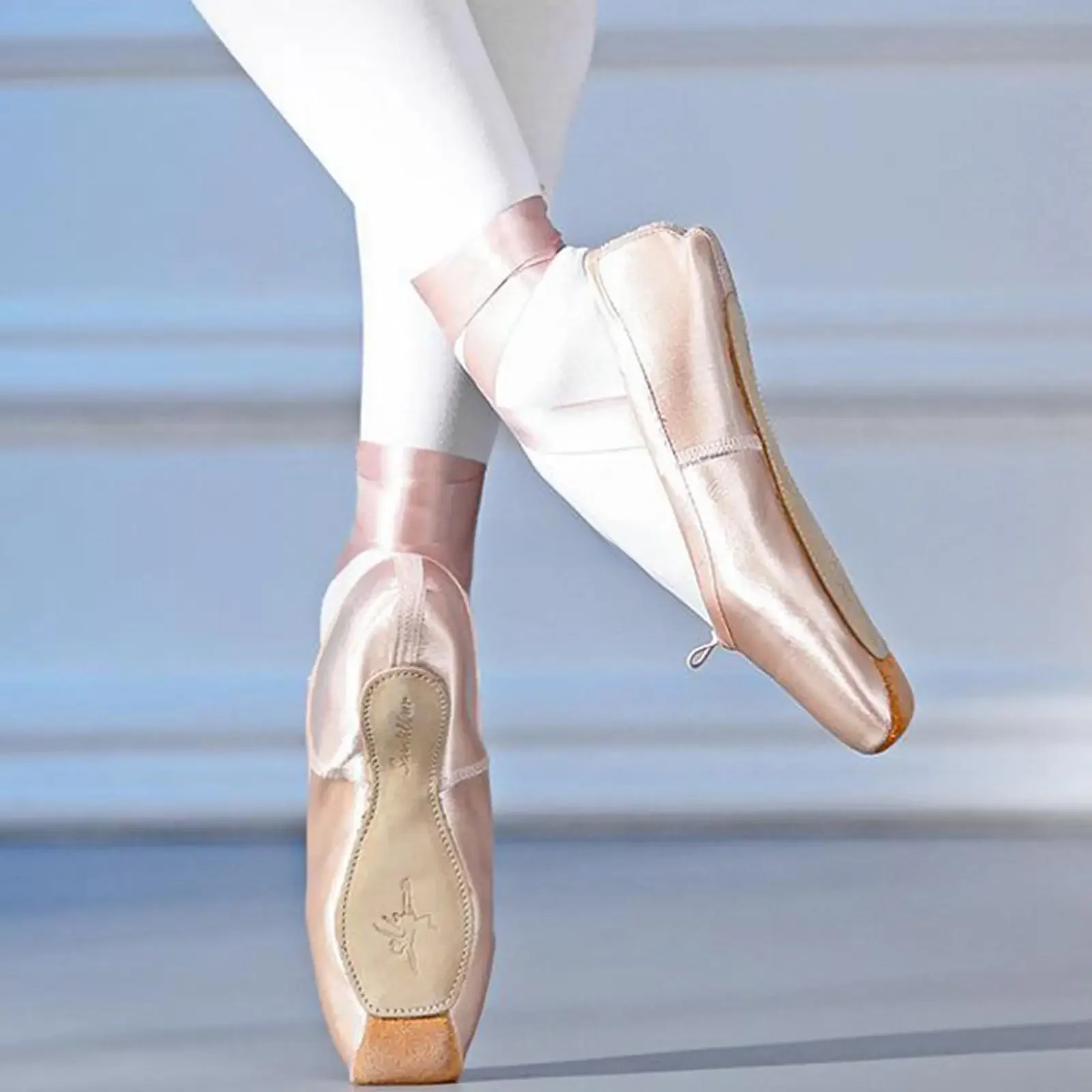Chaussures de danse de Ballet professionnelles pour femmes et filles, pointe en Satin, semelle en daim, fond fendu en cuir, vêtements de danse de Yoga, taille 34, à lacets
