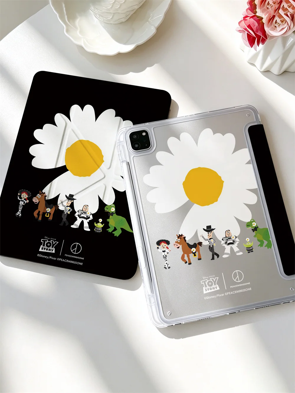 Kawaii White Flower Multiple Cartoon Characters Print Y-fold Case For iPad Air6/7/8 Pro11 2020-2022 Air4/5 10 7/8/9 Air3 A16 Pen
