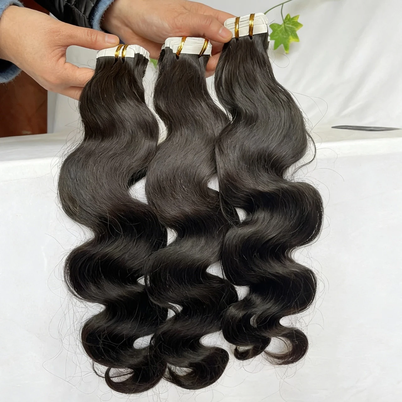 

Накладные волосы на лентах из натуральных человеческих волос, волнистые, Реми, натуральный черный цвет, бесшовные, 50 г