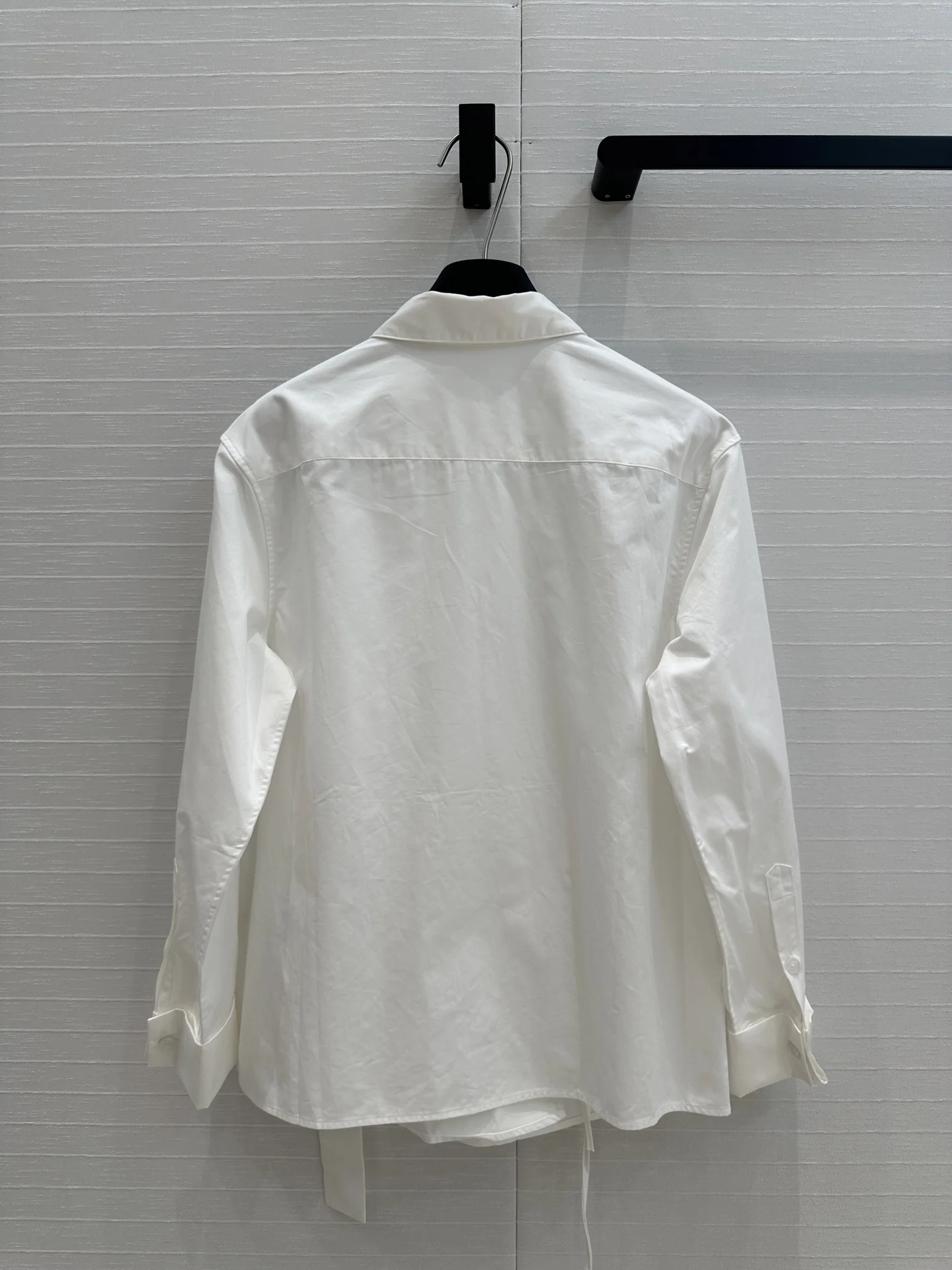 

2025 Spring/Summer New Women's Shirt Formal White Folded Design Front Single breasted Commuter Work Fabric Comfortable WYY-66