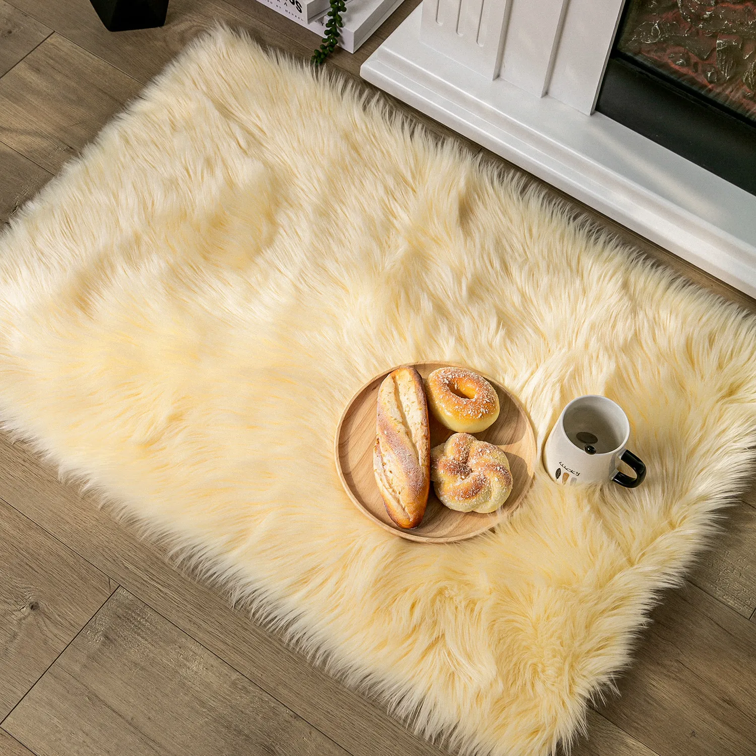 

Ashler HOME DECO Ultra Soft Rectangle Faux Sheepskin Fur Rug White Fluffy Area Rug Shag Rug Carpets for Bedroom Living Room