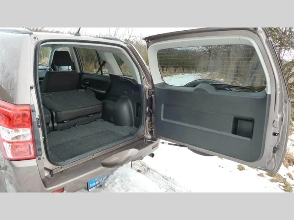 Klapa tylna do 2006-2013 Suzuki Grand Vitara 1pc bagażnik ładowany na gaz siłowniki pneumatyczne — zdjęcie 2