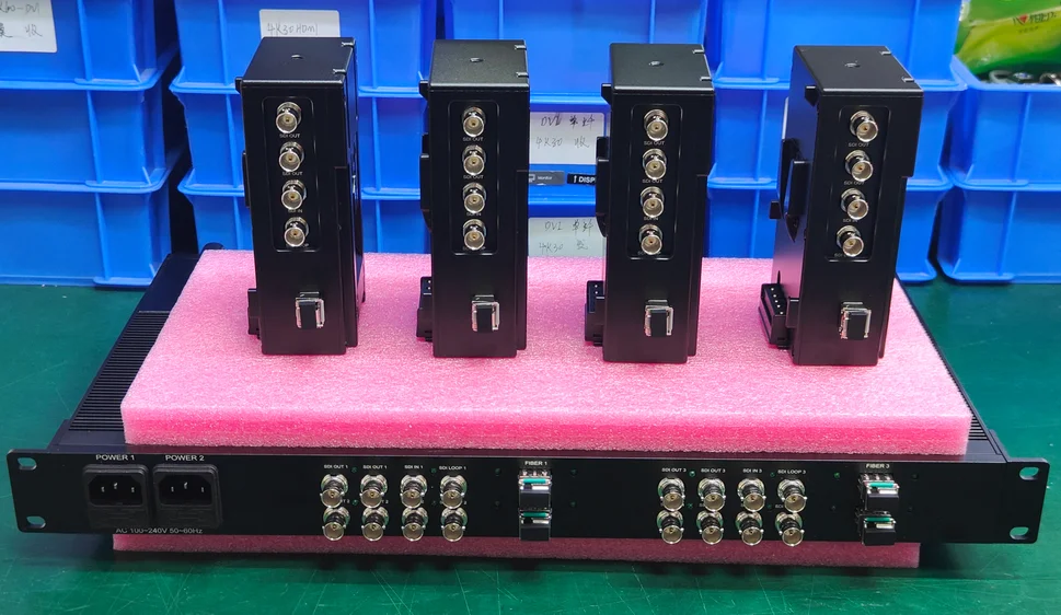 LC 4 channel bidi direction 12G  sdi video lc 10km 1U rack support power to camera Fiber Optic Converter extender transmitter