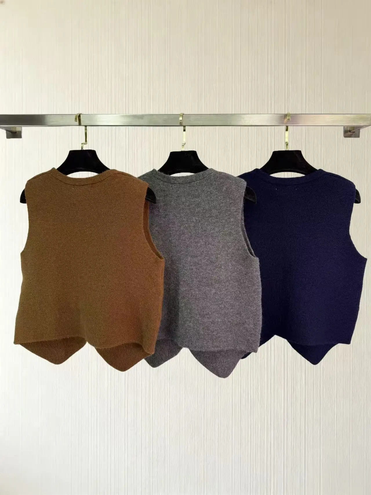 

2025 Autumn/Winter New Design Women's Wool Vest