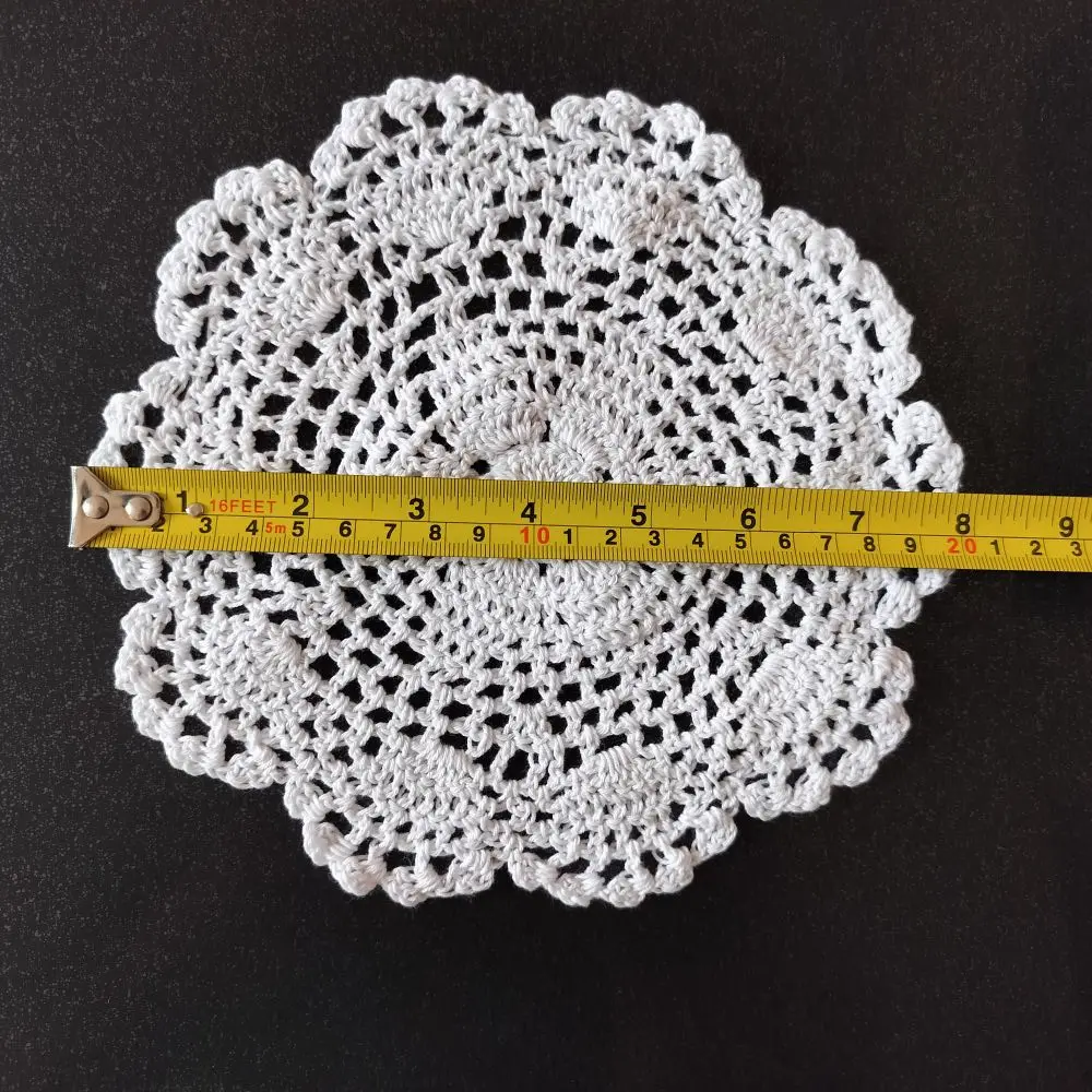 20cm Round Crochet Doilies White Beige Pink Blue Green Purple Lace Coasters Soft Decorative Table Placemats Vintage Home Napkins