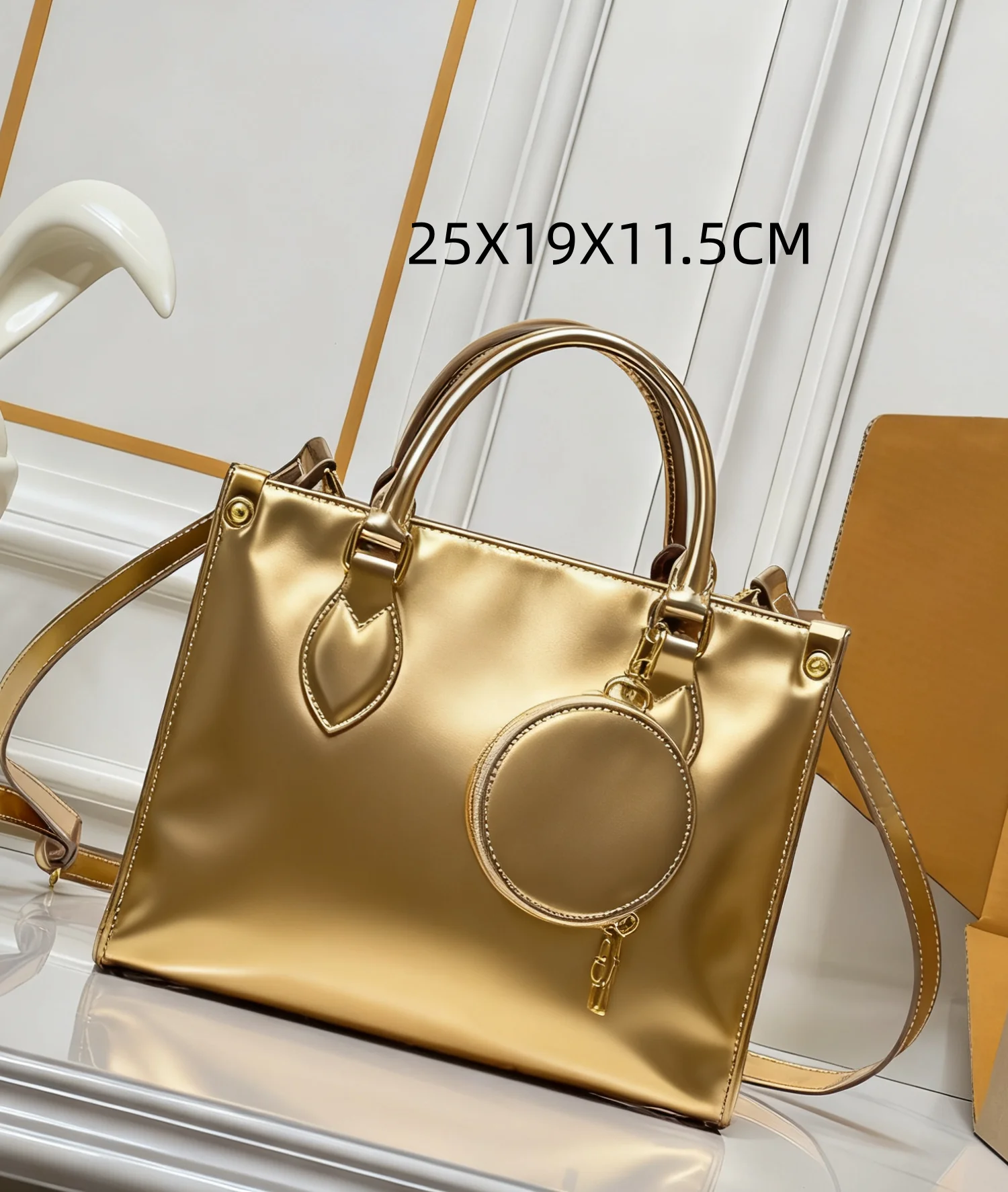 

2025 New Women's Bag Handbag Golden Paint Mirror Handbag Shoulder Bag 25X19X11. 5CM Banquet Essential No Box