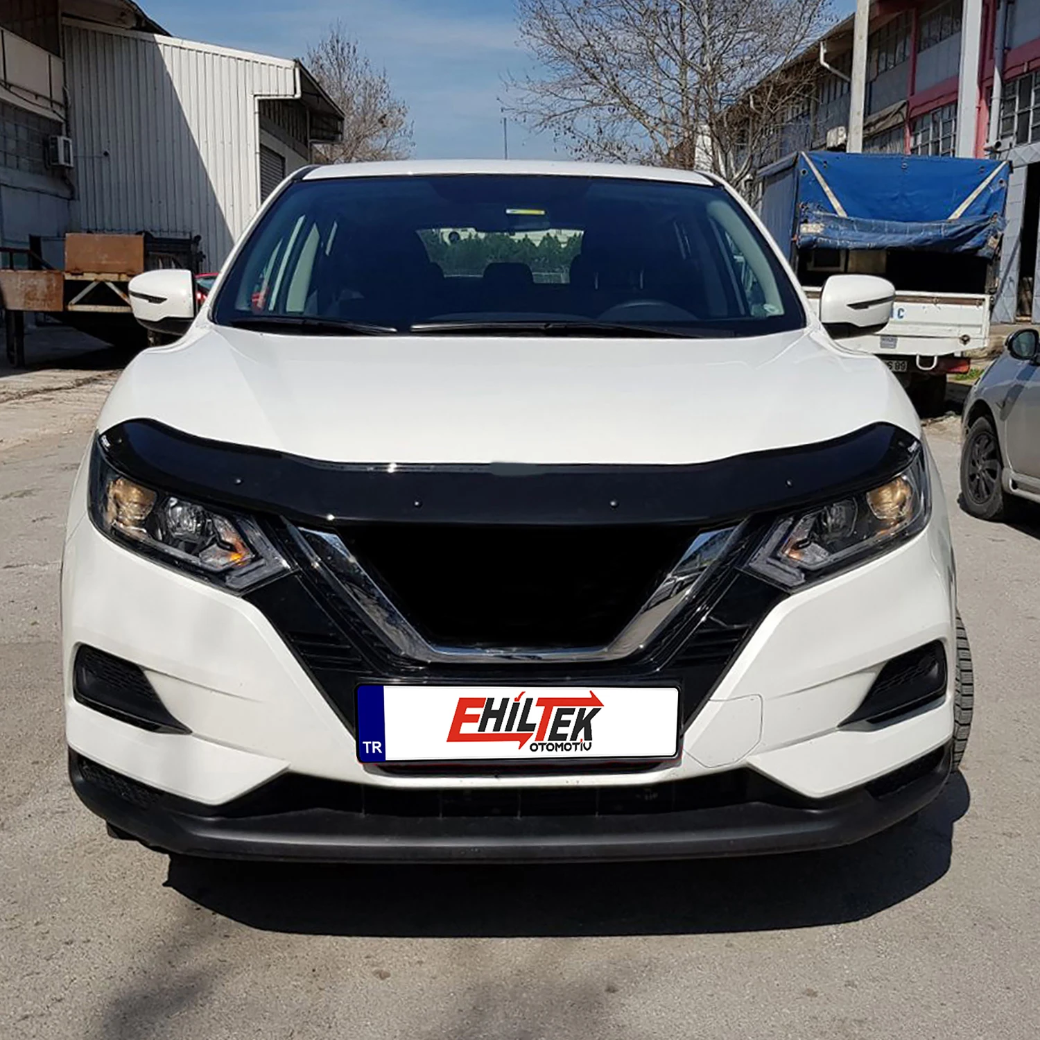 Hood Deflector Guard for Nissan Qashqai (2017+) Bug Shield Bonnet Protector / 4 mm thickness and ultra-durable material