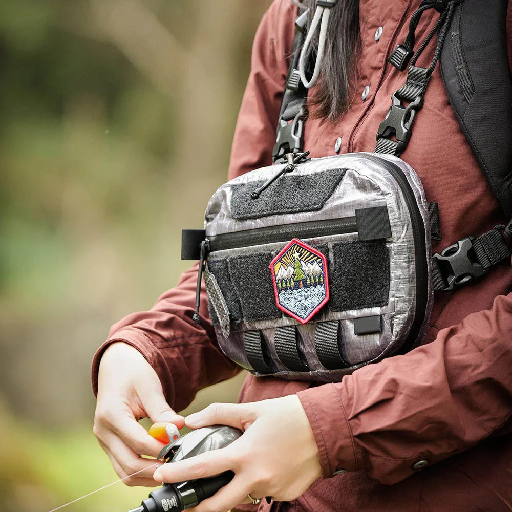 

Tactical EDC Chest Bag Utility Molle Chest Rig Pouch Adjustable Strap Outdoor Chest Pack for Travel Outdoor Camping Hiking