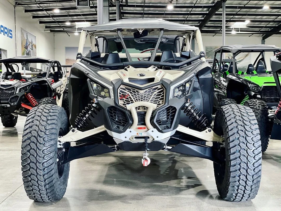

DISCOUNT-SALES NEW MODEL 2023 CanAm Maverick X3 X RC Turbo RR 64 (Mineral Gray/Desert Tan) 2-seater SXS UTV IB