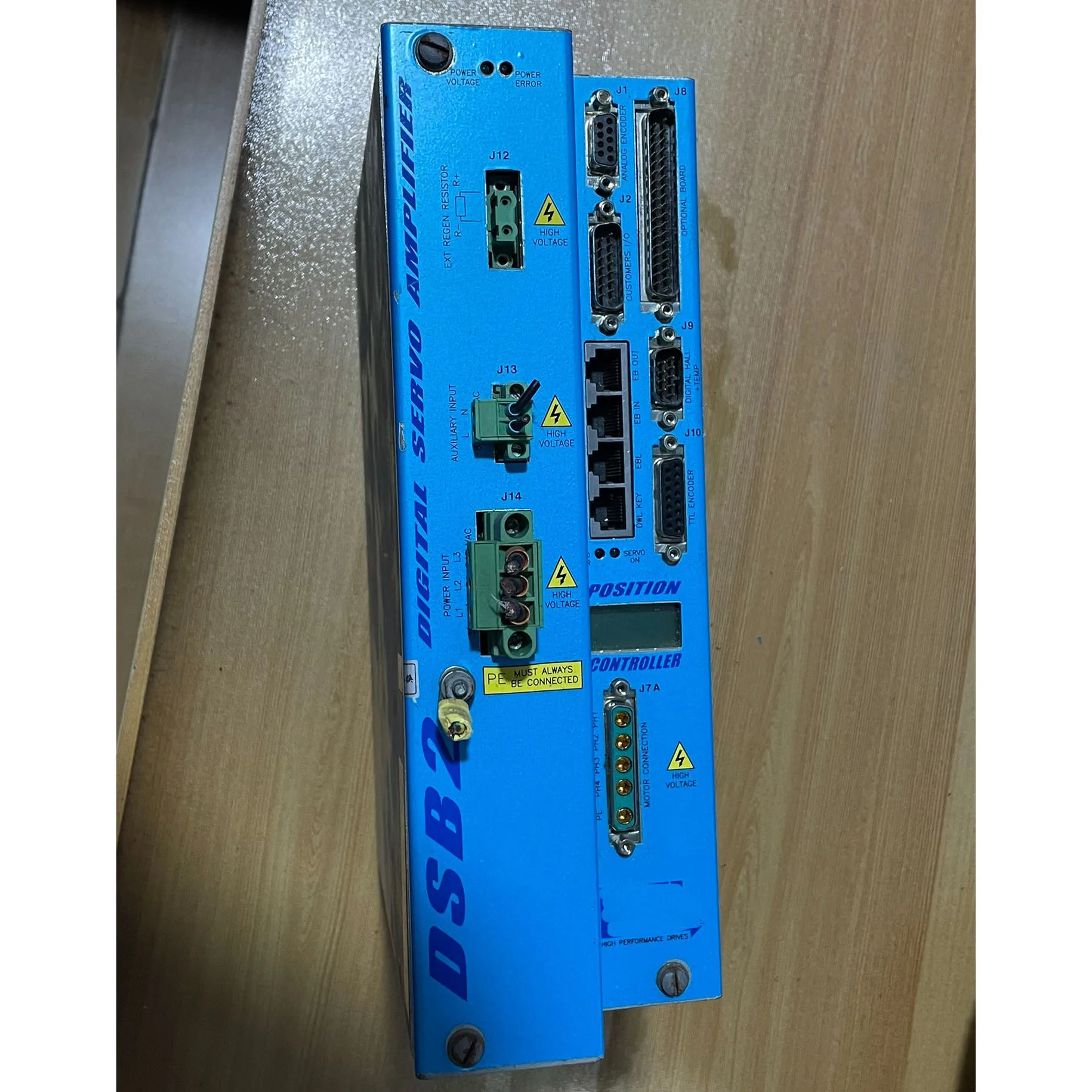 DSB2P144-111E-000H Digital servo amplifier used in good condition