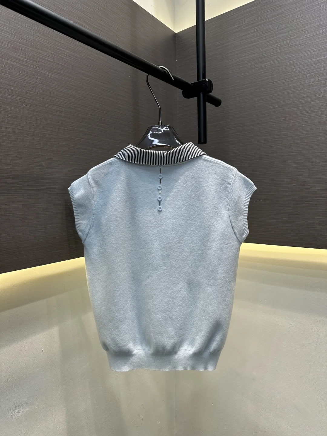 

2026 Spring/Summer Women's New Lapel Collar Layered Look Knit Vest Top ZX032