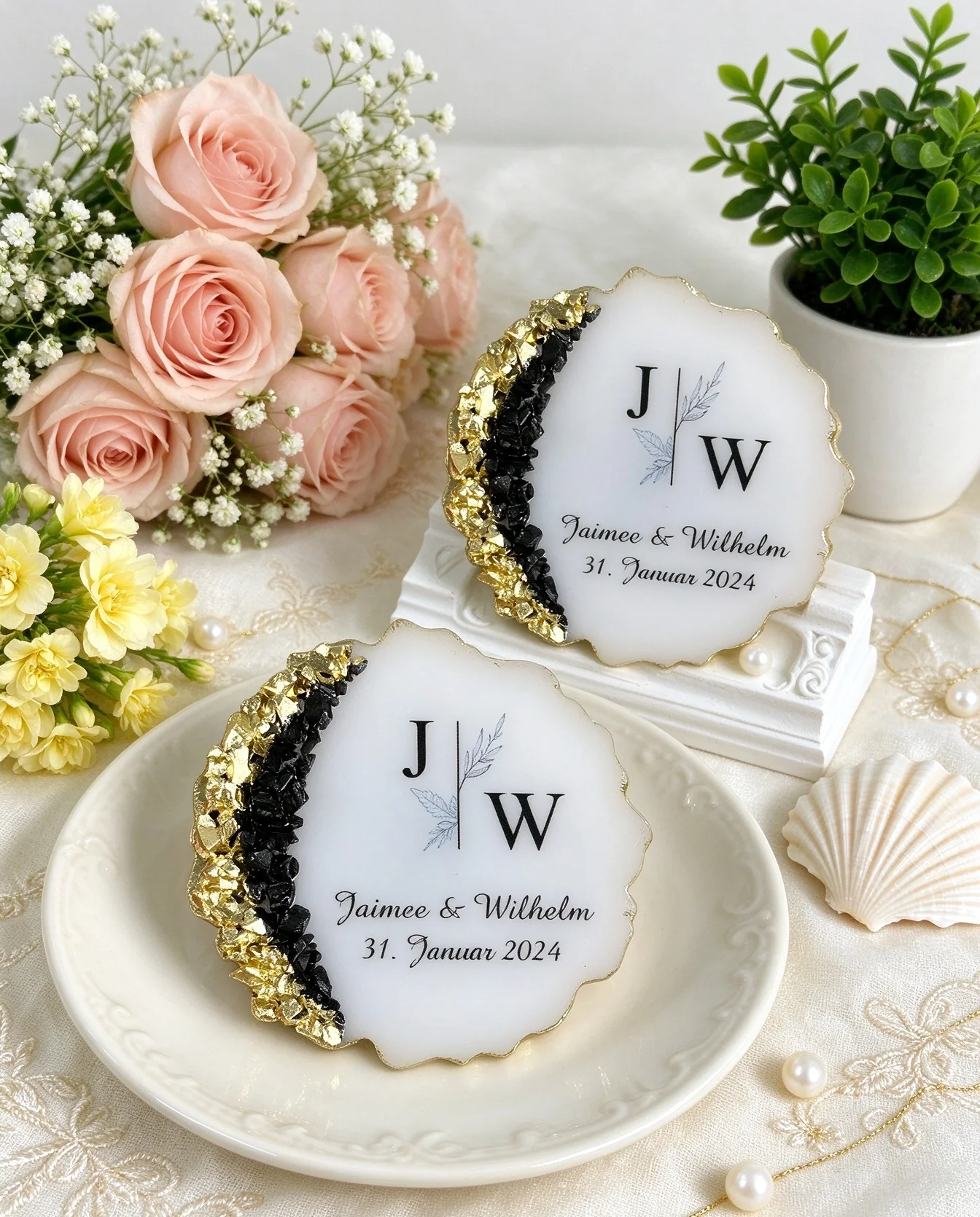 Custom Black Gold Wedding Favors, Save The Date Magnet, Thank You Favor, Anniversary Gifts, Personalized Favors, Unique Wedding