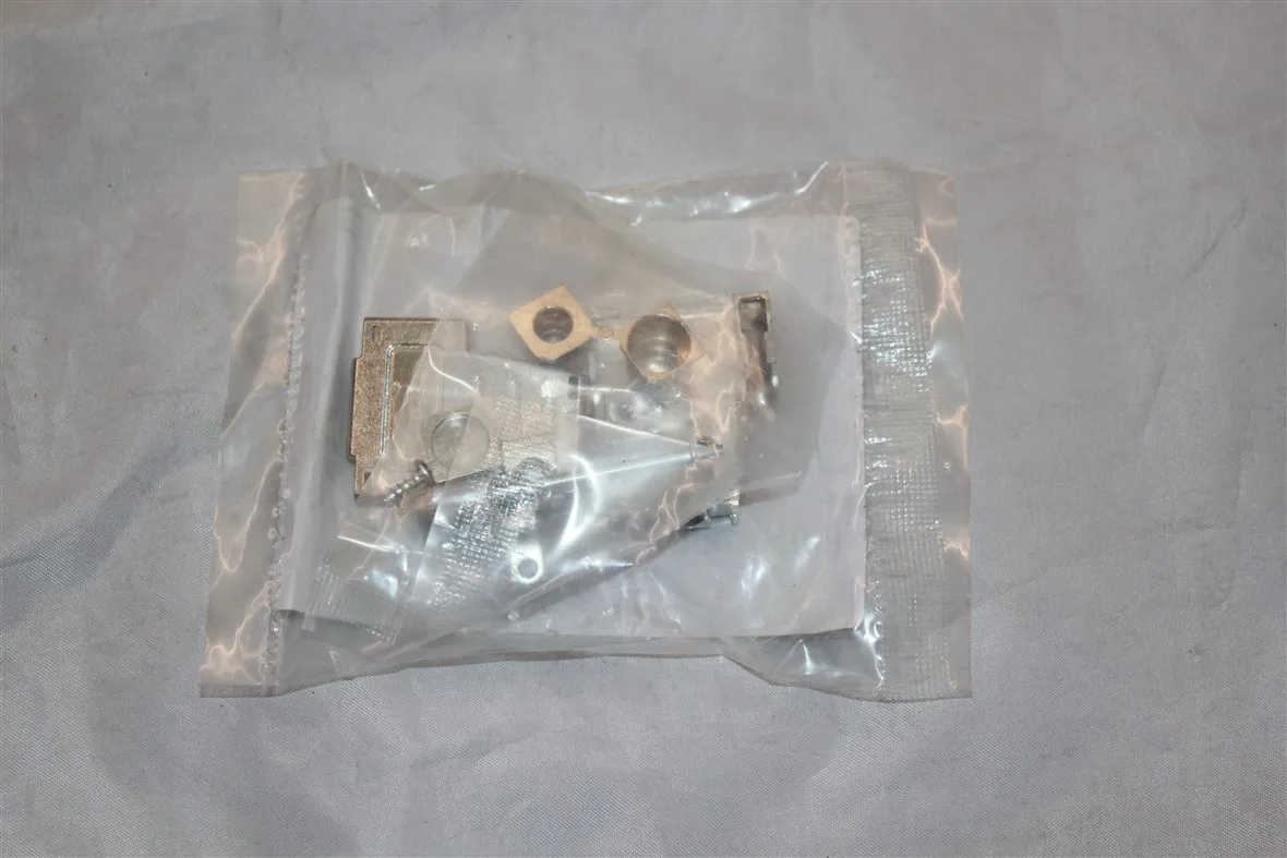 Harting 09670090435 D-Sub Backshell 9P Hood, Top/Side Entry, Metallized Plastic – High-Quality Connector Solution