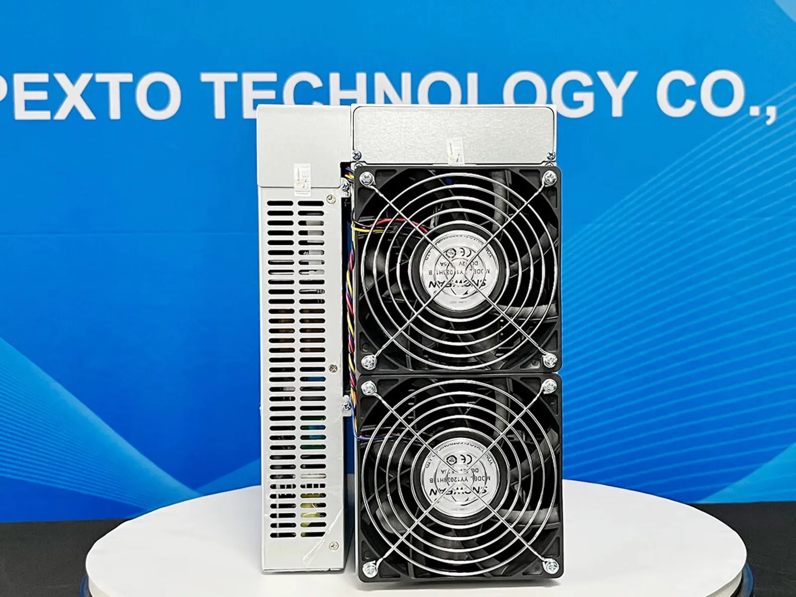 Antminer Z15 Pro 840KSol 2780W ZEC Zcash Zen Equihash Asic Miner Fast ROI High Performance Crypto Hardware in Stock