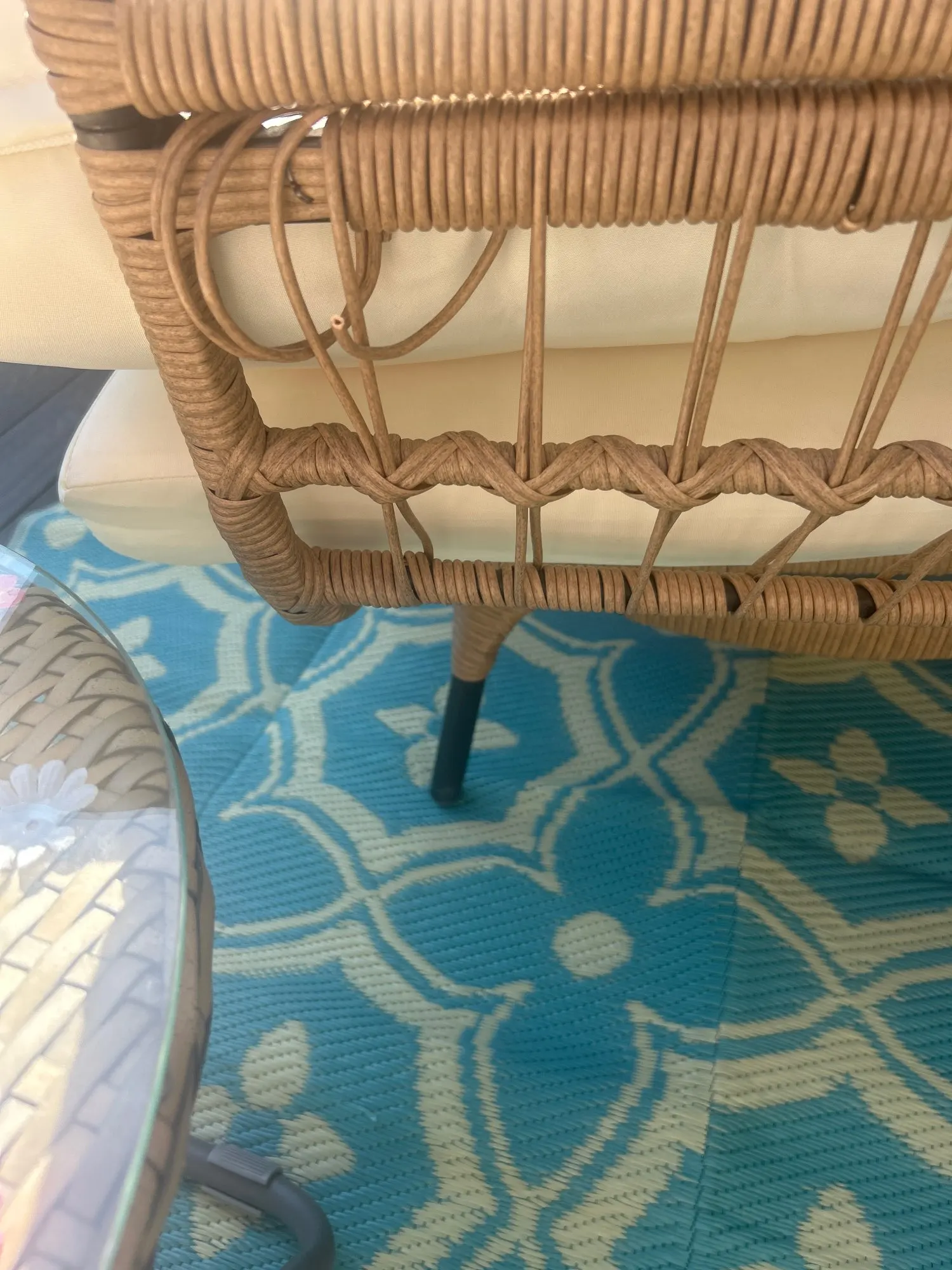 Outdoor 360° Swivel Egg Chair with Cushions, Indoor Outdoor Wicker Egg Basket Lounge Chair for Patio Porch Living Room, Oversize photo review