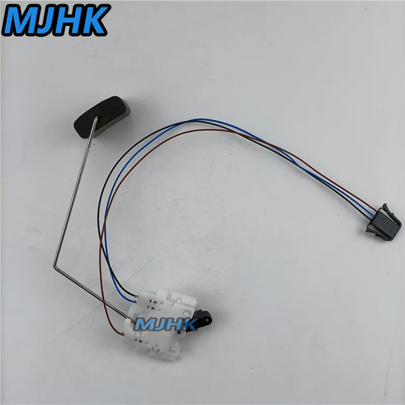Mjhk4g091967amon燃料レベルセンサーaudi a6/s6 rs6 a7/s7/rs7 c7a6lと互換性があります