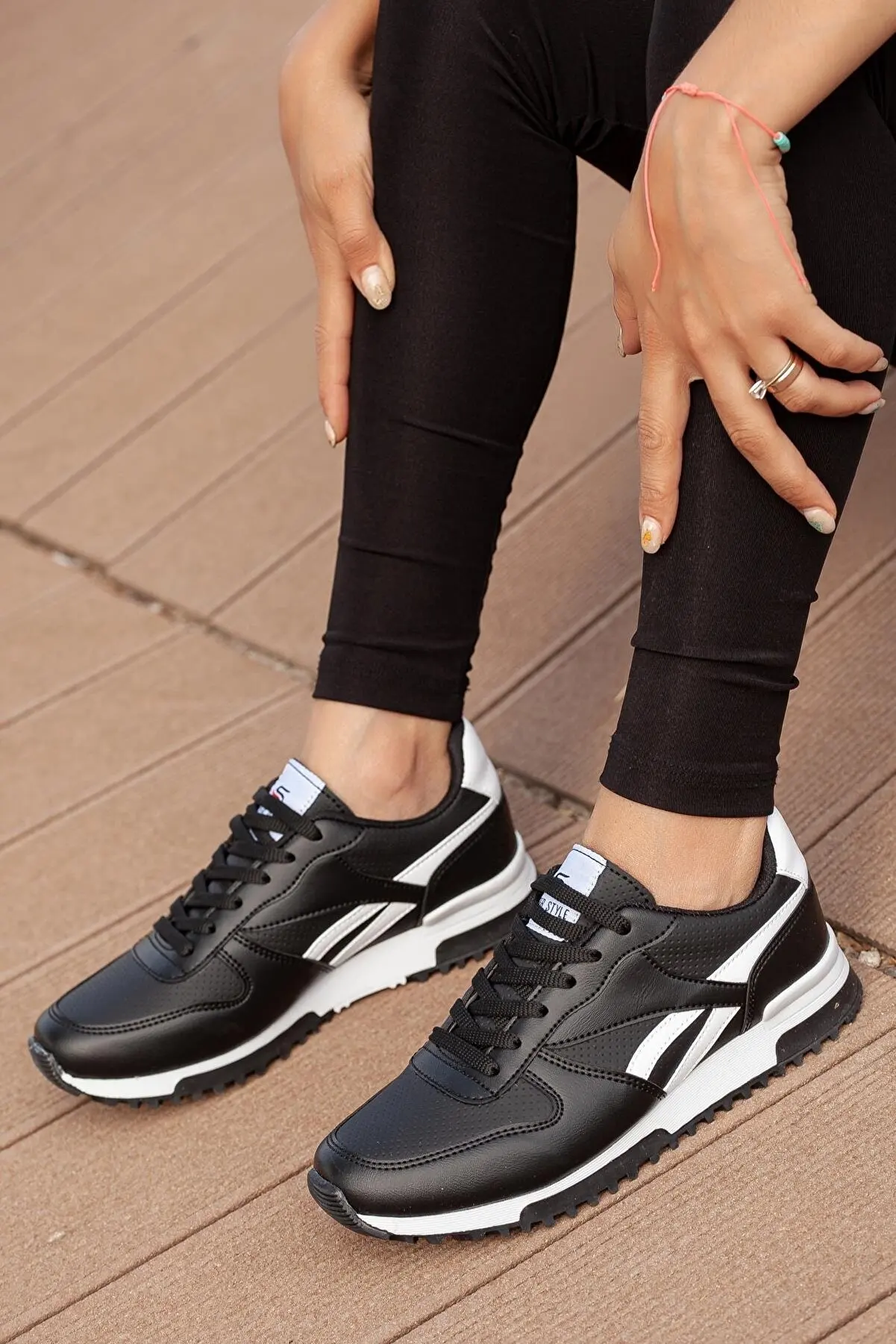 

Unisex Casual Walking Running Sneakers Sports shoes zapatillas mujer shoes for women men designer shoes tenis feminino masculino