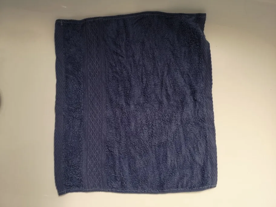 Extreme Comfort Absorbent Cotton Square Scarf Wash Cloths Face Towel Dry Body photo review