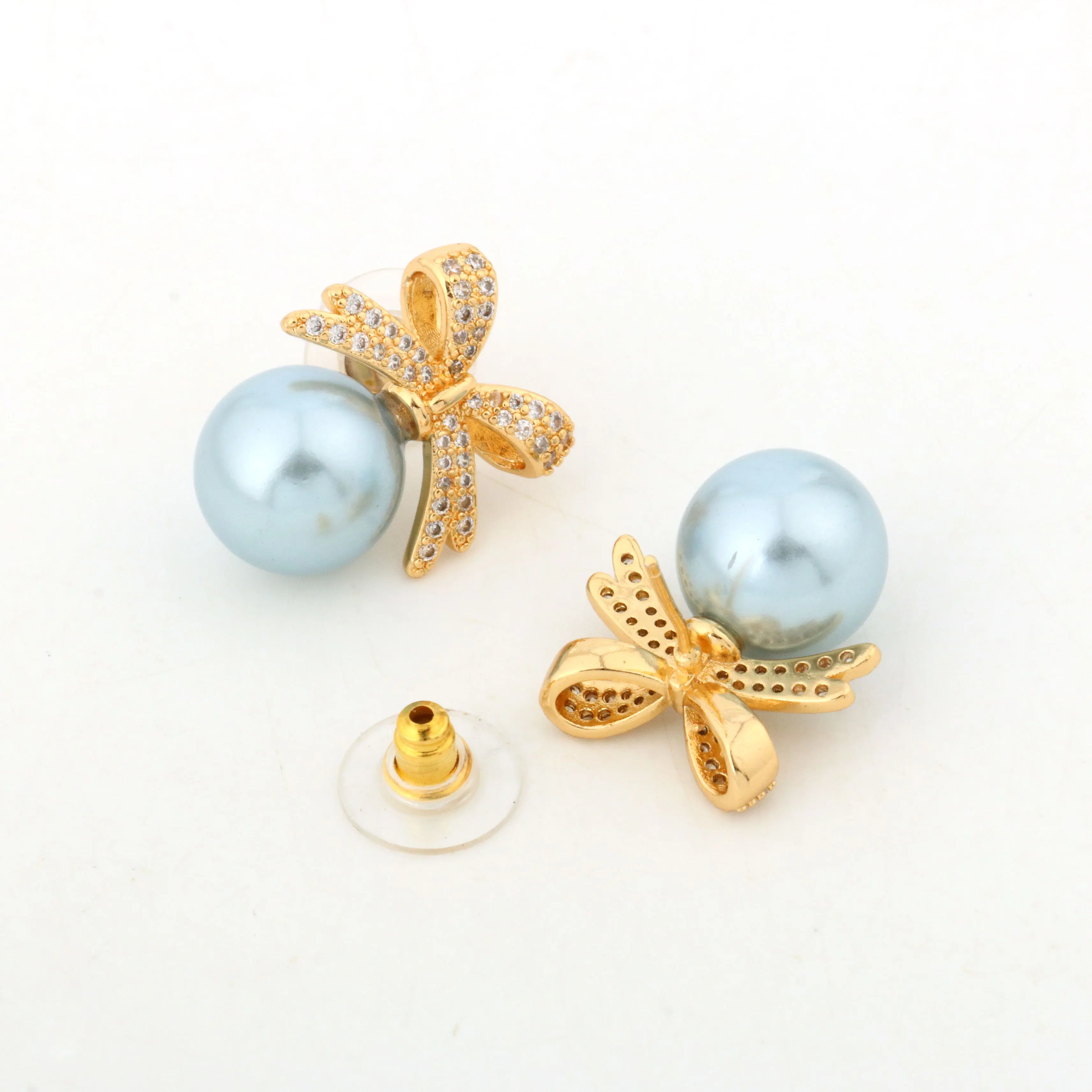 Nyh Retro-Style Stu… - image